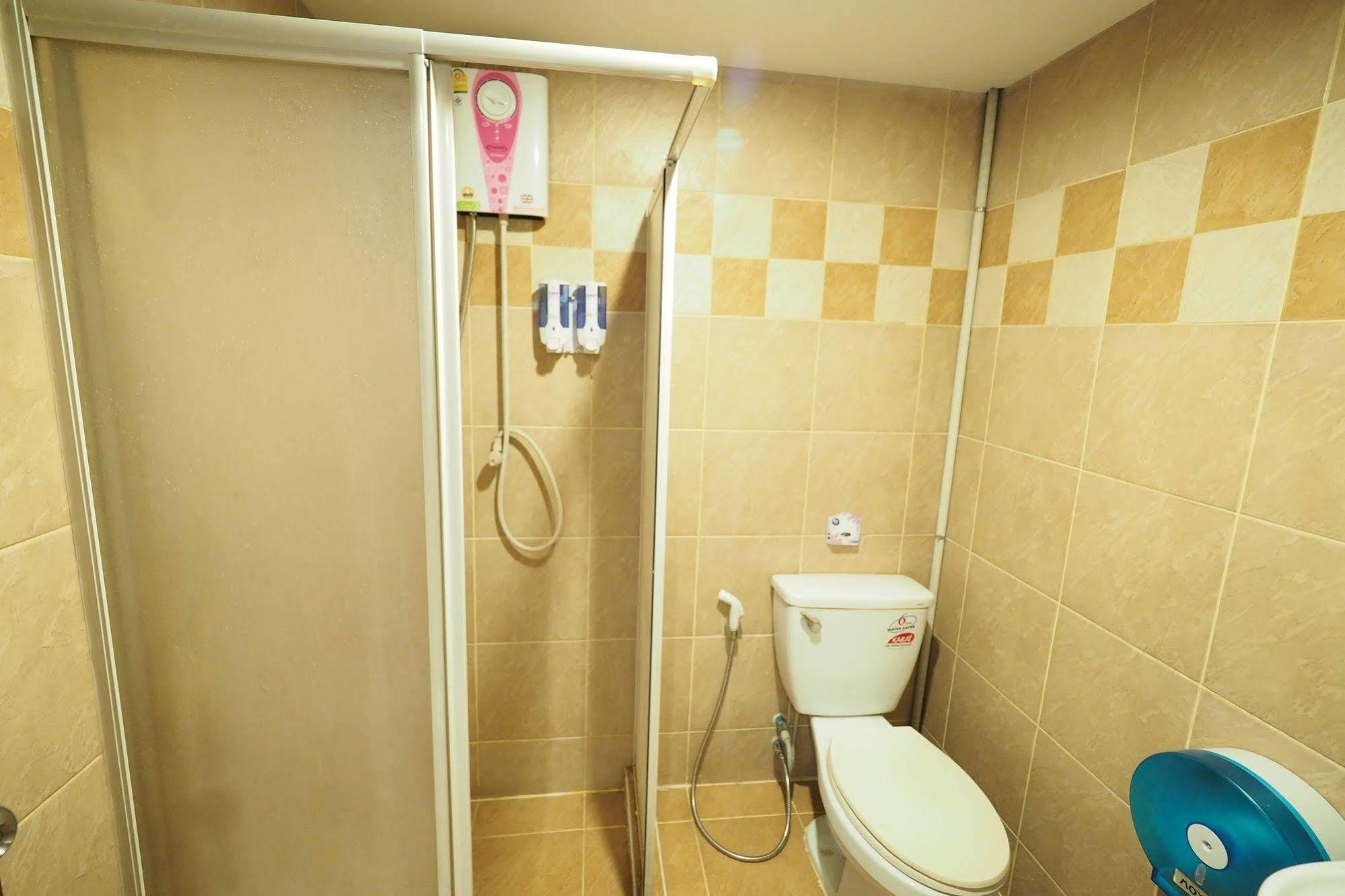 Navanakorn Golden View Ban Lam Rua Taek Dış mekan fotoğraf
